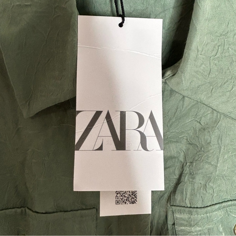 NWT Zara Green Satin Crinkle Cinch Waist Button Down Blouse - Picture 10 of 16